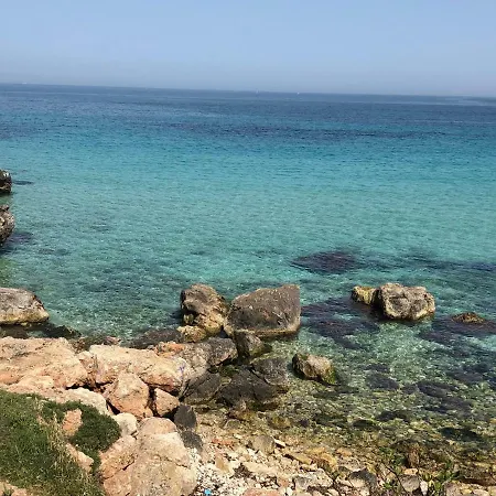 Nenetta & 4* Monopoli