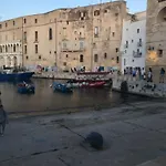Nenetta &