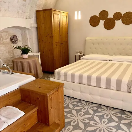 Nenetta Rooms&suites 4* Monopoli