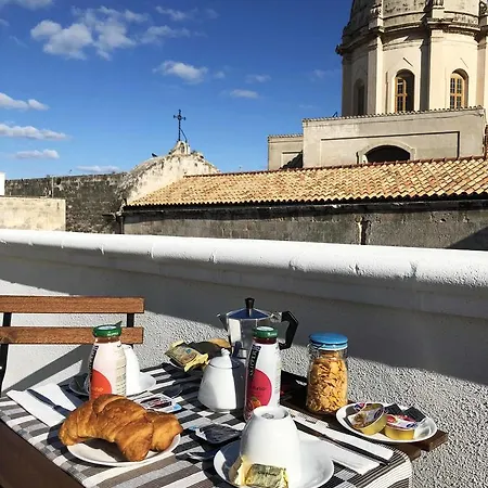 Nenetta & Guest house